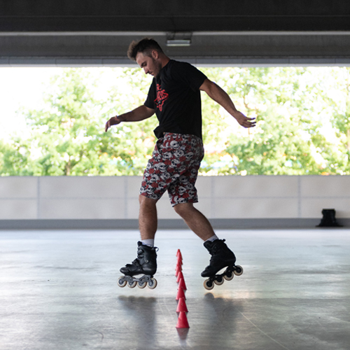 Nauka jazdy na rolkach w Olsztynie - Dorośli - Freestyle Slalom